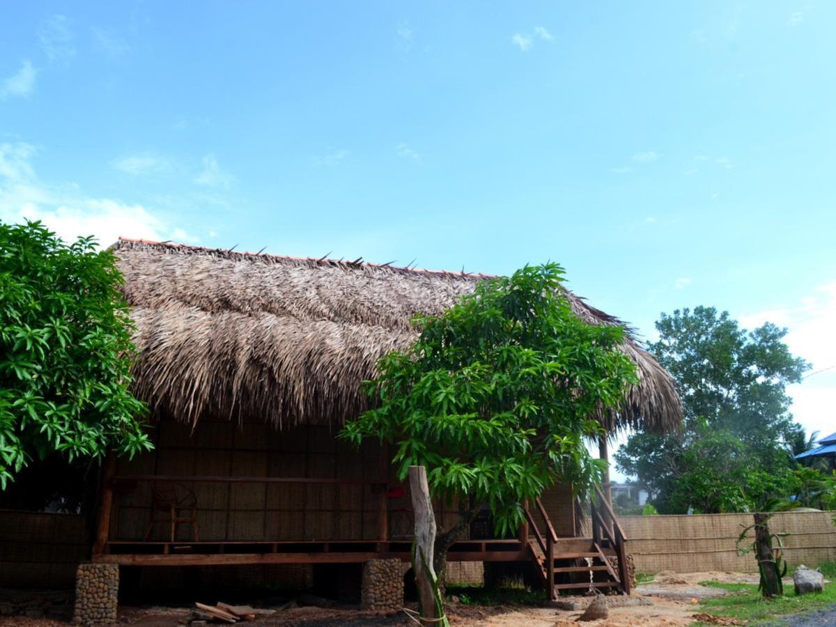 The Plantation Hostel กำปอต ภายนอก รูปภาพ